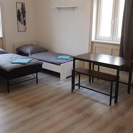 Monteurwohnung - *